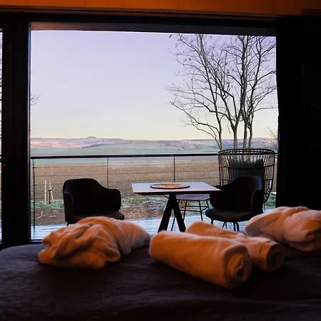 Kapolcsi Sziklak キャンプ場