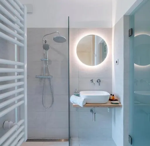 Κάμπινγκ Kapolcsi Sziklak